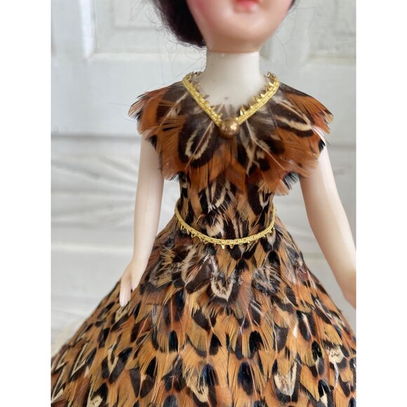 Vintage 1950s Celluloid Doll With Pheasant Feather Dress & Lace Trim - Picture 10 of 12